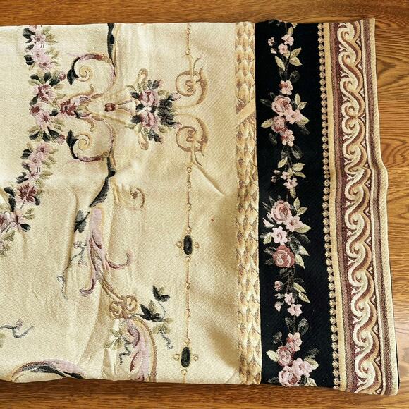 NWOT Vintage tapestry floral bed cover and 2 pillow cases set - Picture 8 of 13